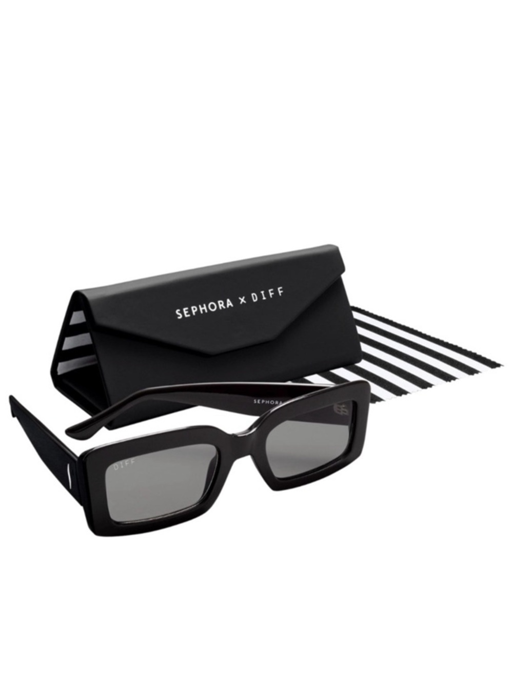 Diff Eyewear Black Rectangle Sunglasses with Case